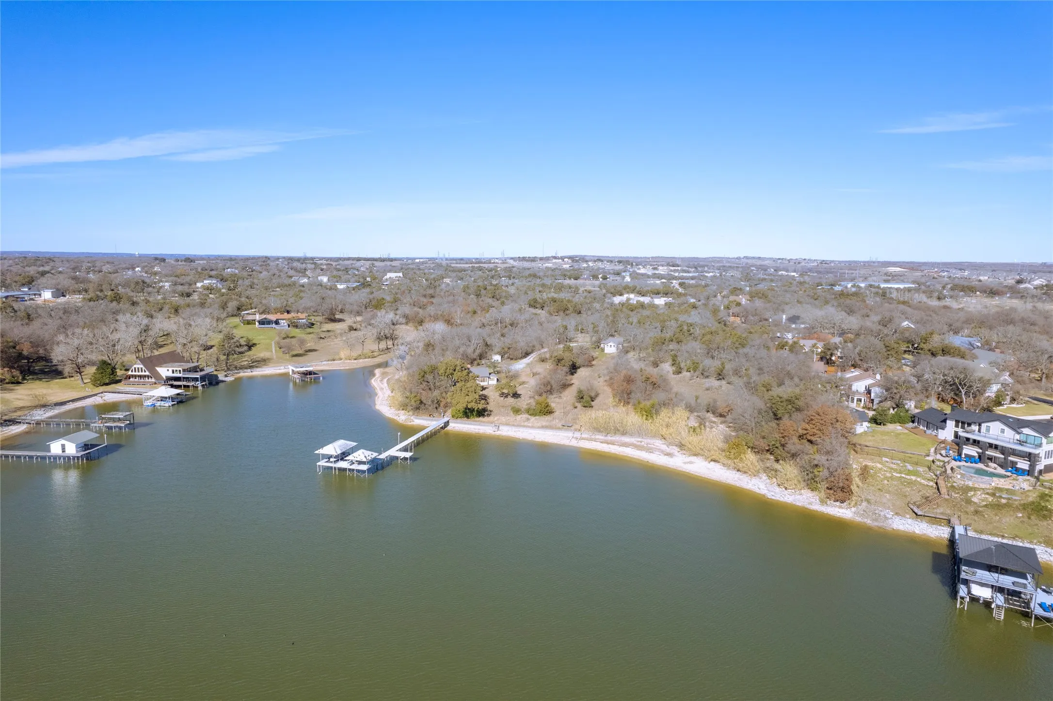 Single Family Residence For Sale in Tarrant County , 4555 Herring Drive, Fort Worth, Texas 76179, 4 Bedroom, 2 Bathroom, Garage spaces, 1,064 Sqft, built in 1970, mls#21322192, Real Estate Agent in Fort Worth, Homes For Sale in Tarrant county, Homes For Sale in Fort Worth, Realtor in Fort Worth Texas, Real Estate Brokerage Independent Realty Texas, Luminita Cordes Realtor