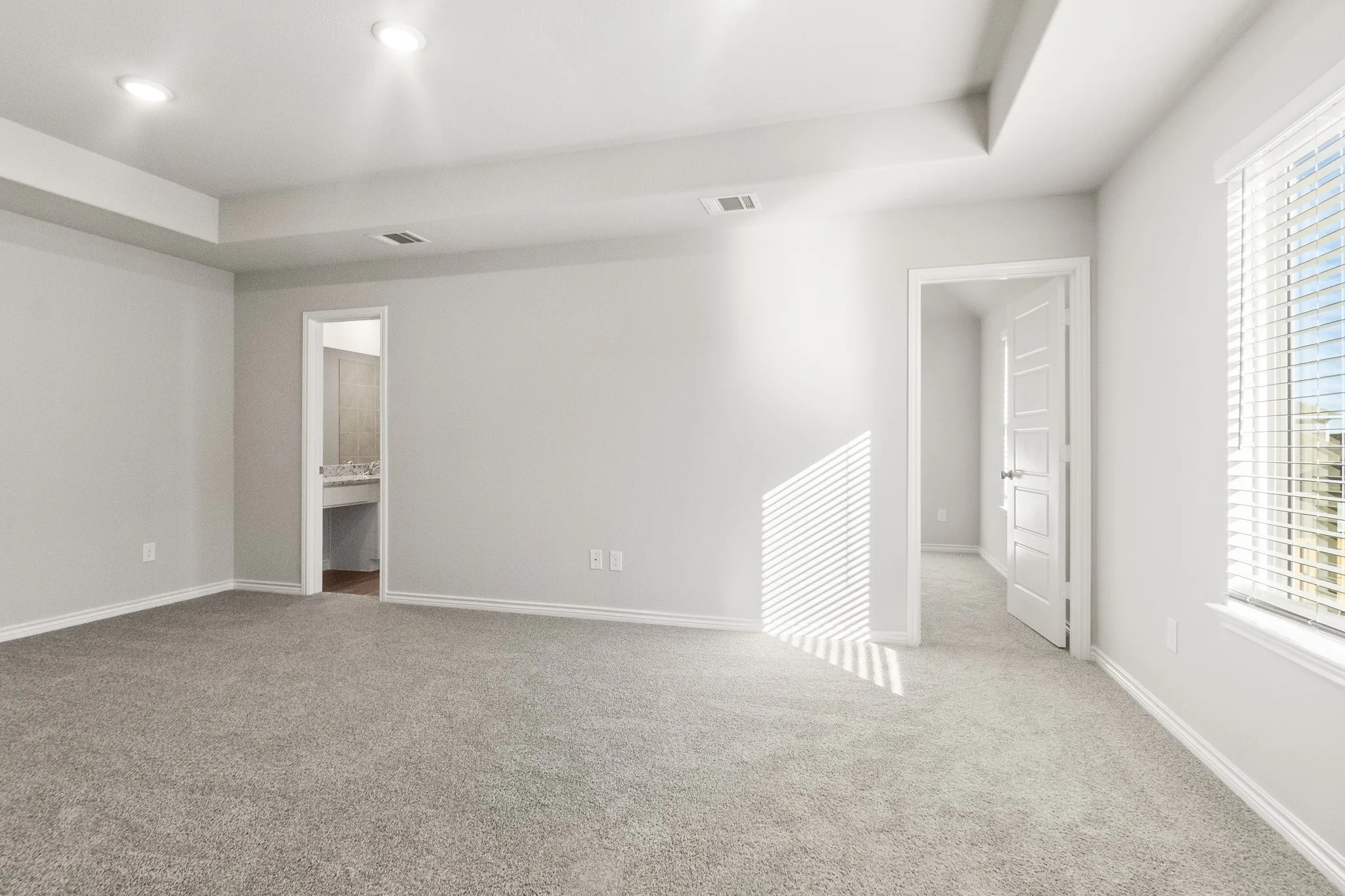 Single Family Residence For Sale in Tarrant County , 6912 Night Owl Lane, Fort Worth, Texas 76036, 5 Bedroom, 4 Bathroom, 2 Garage spaces, 2,602 Sqft, built in 2026, mls#21322265, Real Estate Agent in Fort Worth, Homes For Sale in Tarrant county, Homes For Sale in Fort Worth, Realtor in Fort Worth Texas, Real Estate Brokerage Independent Realty Texas, Luminita Cordes Realtor