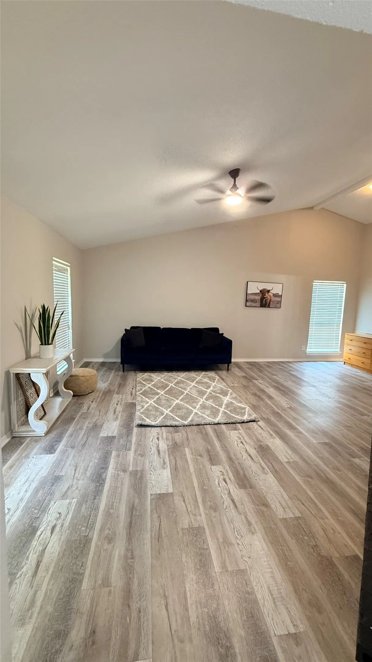 Single Family Residence For Sale in Dallas County , 8510 Kensington Drive, Rowlett, Texas 75088, 4 Bedroom, 2 Bathroom, Garage spaces, 1,707 Sqft, built in 1983, mls#21322276, Real Estate Agent in Rowlett, Homes For Sale in Dallas county, Homes For Sale in Rowlett, Realtor in Rowlett Texas, Real Estate Brokerage Independent Realty Texas, Luminita Cordes Realtor