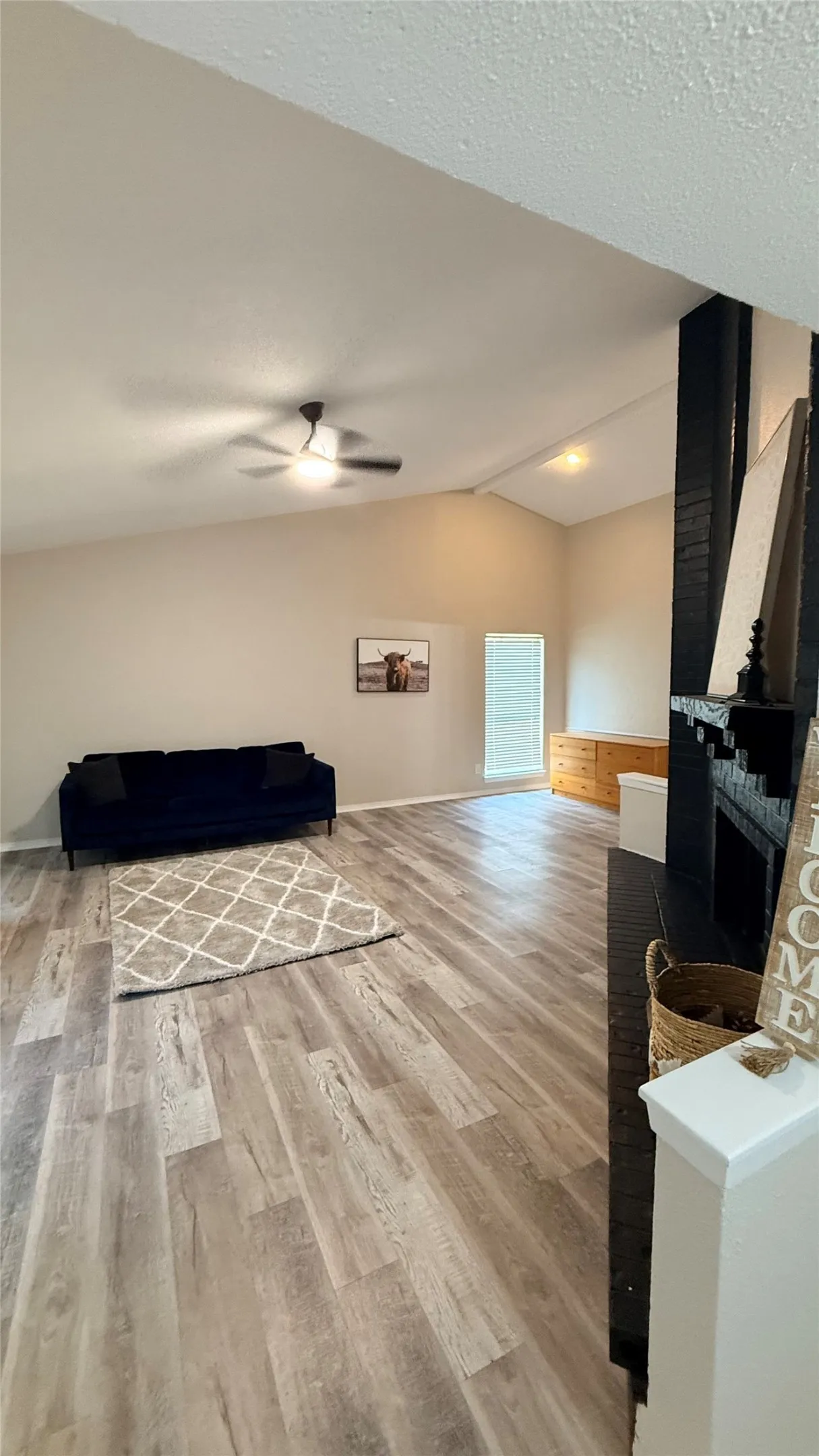 Single Family Residence For Sale in Dallas County , 8510 Kensington Drive, Rowlett, Texas 75088, 4 Bedroom, 2 Bathroom, Garage spaces, 1,707 Sqft, built in 1983, mls#21322276, Real Estate Agent in Rowlett, Homes For Sale in Dallas county, Homes For Sale in Rowlett, Realtor in Rowlett Texas, Real Estate Brokerage Independent Realty Texas, Luminita Cordes Realtor