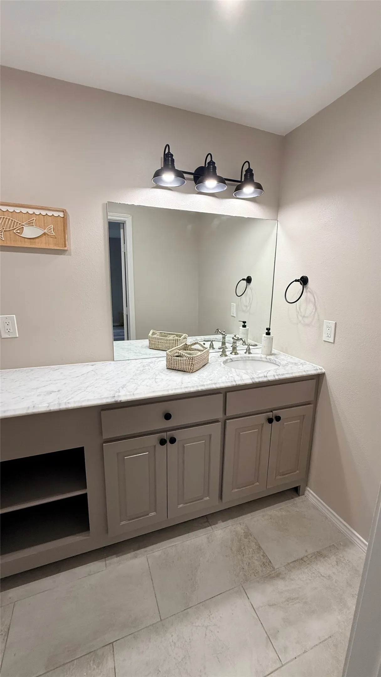 Single Family Residence For Sale in Dallas County , 8510 Kensington Drive, Rowlett, Texas 75088, 4 Bedroom, 2 Bathroom, Garage spaces, 1,707 Sqft, built in 1983, mls#21322276, Real Estate Agent in Rowlett, Homes For Sale in Dallas county, Homes For Sale in Rowlett, Realtor in Rowlett Texas, Real Estate Brokerage Independent Realty Texas, Luminita Cordes Realtor