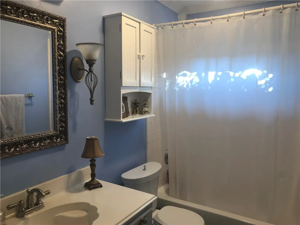 Single Family Residence For Rent in Denton County , 3024 Mason Avenue, Corinth, Texas 76210, 3 Bedroom, 2 Bathroom, 2 Garage spaces, 1,737 Sqft, built in 1998, mls#21322246, Real Estate Agent in Corinth, Homes For Rent in Denton county, Homes For Rent in Corinth, Realtor in Corinth Texas, Real Estate Brokerage Independent Realty Texas, Luminita Cordes Realtor