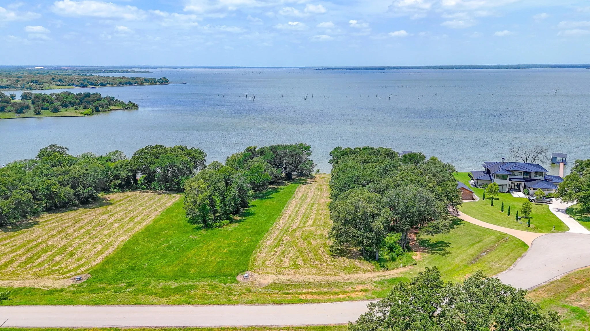 Unimproved Land For Sale in Navarro County , Lot 59 Admiral Shores, Streetman, Texas 75859, 0, 0, Garage spaces, 0 Sqft, built in 0, Price $250,000, mls#21322280, Real Estate Agent in Streetman, Homes For Sale in Navarro county, Homes For Sale in Streetman, Realtor in Streetman Texas, Real Estate Brokerage Independent Realty Texas, Luminita Cordes Realtor