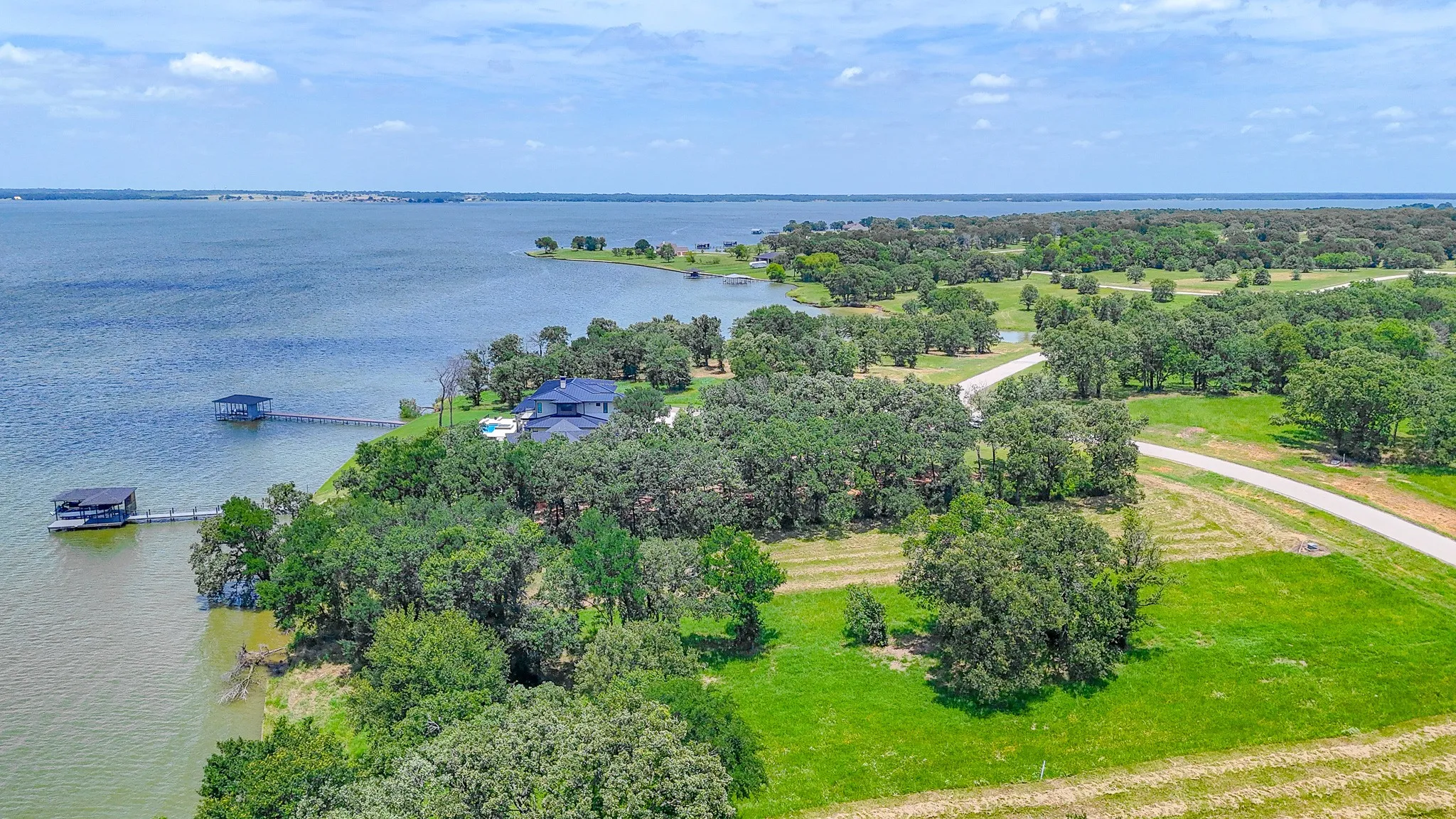 Unimproved Land For Sale in Navarro County , Lot 59 Admiral Shores, Streetman, Texas 75859, 0, 0, Garage spaces, 0 Sqft, built in 0, Price $250,000, mls#21322280, Real Estate Agent in Streetman, Homes For Sale in Navarro county, Homes For Sale in Streetman, Realtor in Streetman Texas, Real Estate Brokerage Independent Realty Texas, Luminita Cordes Realtor