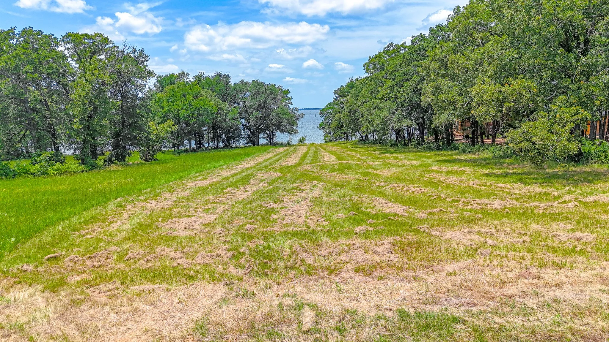 Unimproved Land For Sale in Navarro County , Lot 59 Admiral Shores, Streetman, Texas 75859, 0, 0, Garage spaces, 0 Sqft, built in 0, Price $250,000, mls#21322280, Real Estate Agent in Streetman, Homes For Sale in Navarro county, Homes For Sale in Streetman, Realtor in Streetman Texas, Real Estate Brokerage Independent Realty Texas, Luminita Cordes Realtor
