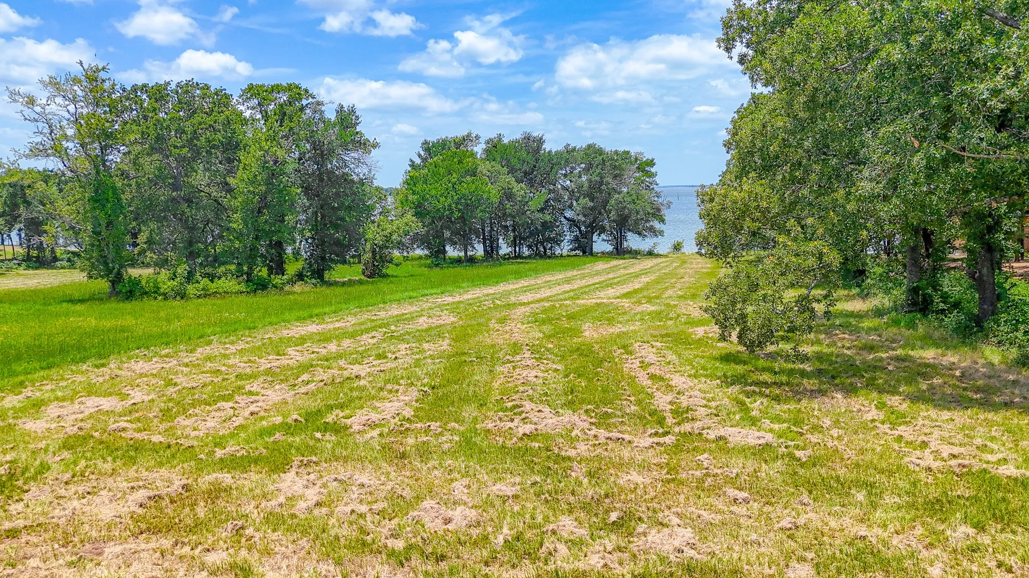 Unimproved Land For Sale in Navarro County , Lot 59 Admiral Shores, Streetman, Texas 75859, 0, 0, Garage spaces, 0 Sqft, built in 0, Price $250,000, mls#21322280, Real Estate Agent in Streetman, Homes For Sale in Navarro county, Homes For Sale in Streetman, Realtor in Streetman Texas, Real Estate Brokerage Independent Realty Texas, Luminita Cordes Realtor