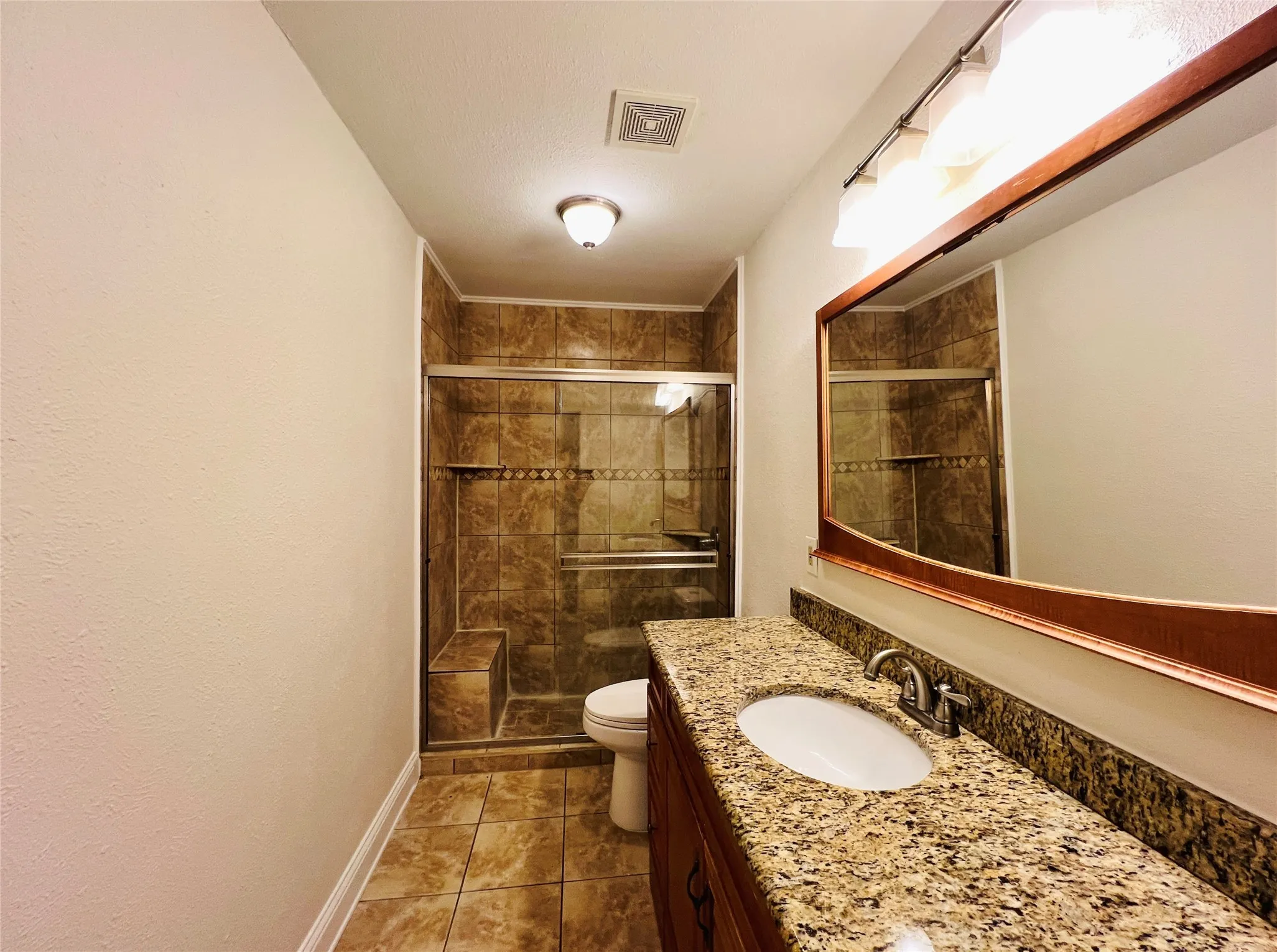 Condominium For Rent in Dallas County , 4220 Madera Road, Irving, Texas 75038, 3 Bedroom, 2 Bathroom, Garage spaces, 1,377 Sqft, built in 1981, mls#21322292, Real Estate Agent in Irving, Homes For Rent in Dallas county, Homes For Rent in Irving, Realtor in Irving Texas, Real Estate Brokerage Independent Realty Texas, Luminita Cordes Realtor