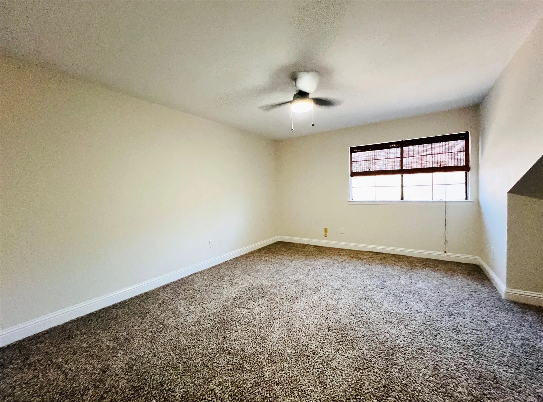 Condominium For Rent in Dallas County , 4220 Madera Road, Irving, Texas 75038, 3 Bedroom, 2 Bathroom, Garage spaces, 1,377 Sqft, built in 1981, mls#21322292, Real Estate Agent in Irving, Homes For Rent in Dallas county, Homes For Rent in Irving, Realtor in Irving Texas, Real Estate Brokerage Independent Realty Texas, Luminita Cordes Realtor