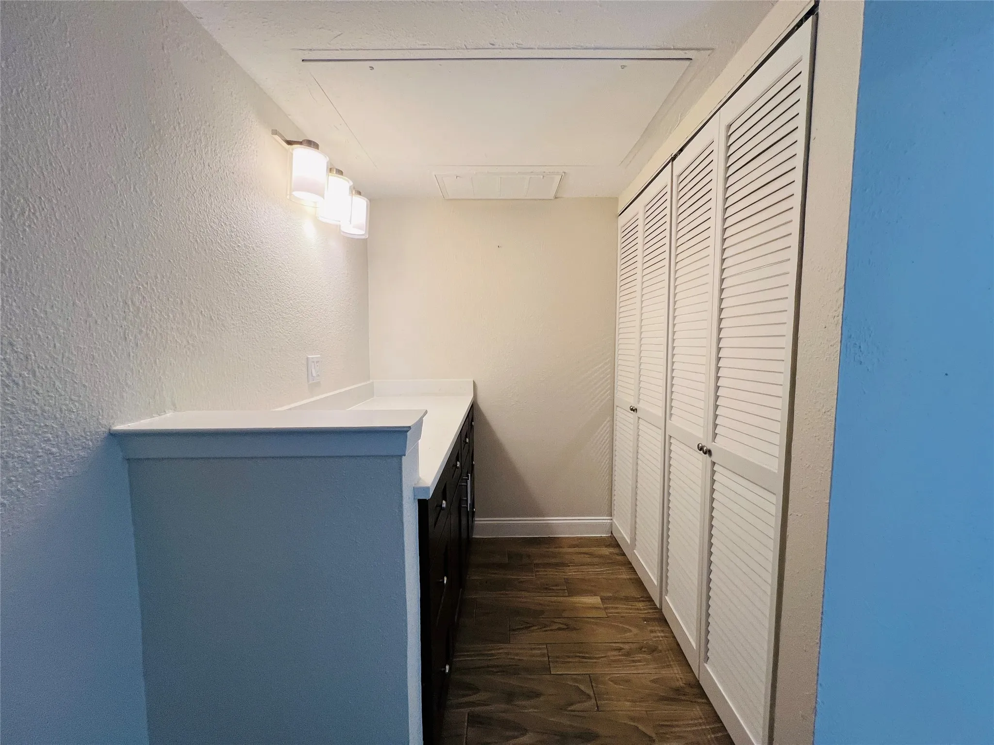 Condominium For Rent in Dallas County , 4220 Madera Road, Irving, Texas 75038, 3 Bedroom, 2 Bathroom, Garage spaces, 1,377 Sqft, built in 1981, mls#21322292, Real Estate Agent in Irving, Homes For Rent in Dallas county, Homes For Rent in Irving, Realtor in Irving Texas, Real Estate Brokerage Independent Realty Texas, Luminita Cordes Realtor