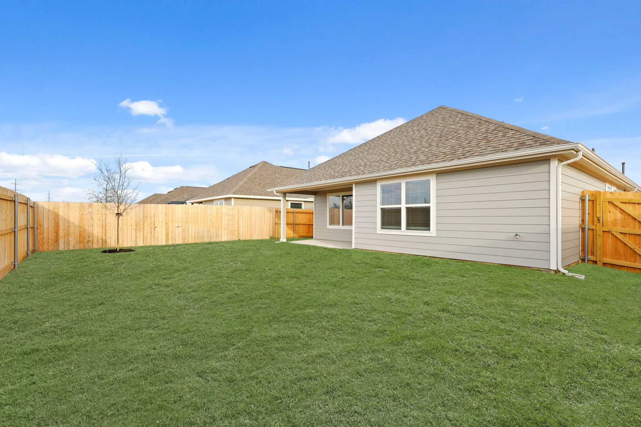 Single Family Residence For Sale in Tarrant County , 9236 Union Pacific Drive, Fort Worth, Texas 76036, 4 Bedroom, 3 Bathroom, 2 Garage spaces, 1,721 Sqft, built in 2026, mls#21322294, Real Estate Agent in Fort Worth, Homes For Sale in Tarrant county, Homes For Sale in Fort Worth, Realtor in Fort Worth Texas, Real Estate Brokerage Independent Realty Texas, Luminita Cordes Realtor