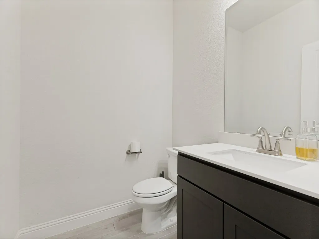 Single Family Residence For Sale in Parker County , 120 Rosemary Drive, Azle, Texas 76020, 3 Bedroom, 3 Bathroom, 3 Garage spaces, 2,036 Sqft, built in 2021, mls#21322187, Real Estate Agent in Azle, Homes For Sale in Parker county, Homes For Sale in Azle, Realtor in Azle Texas, Real Estate Brokerage Independent Realty Texas, Luminita Cordes Realtor