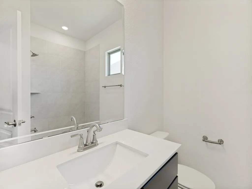 Single Family Residence For Sale in Parker County , 120 Rosemary Drive, Azle, Texas 76020, 3 Bedroom, 3 Bathroom, 3 Garage spaces, 2,036 Sqft, built in 2021, mls#21322187, Real Estate Agent in Azle, Homes For Sale in Parker county, Homes For Sale in Azle, Realtor in Azle Texas, Real Estate Brokerage Independent Realty Texas, Luminita Cordes Realtor