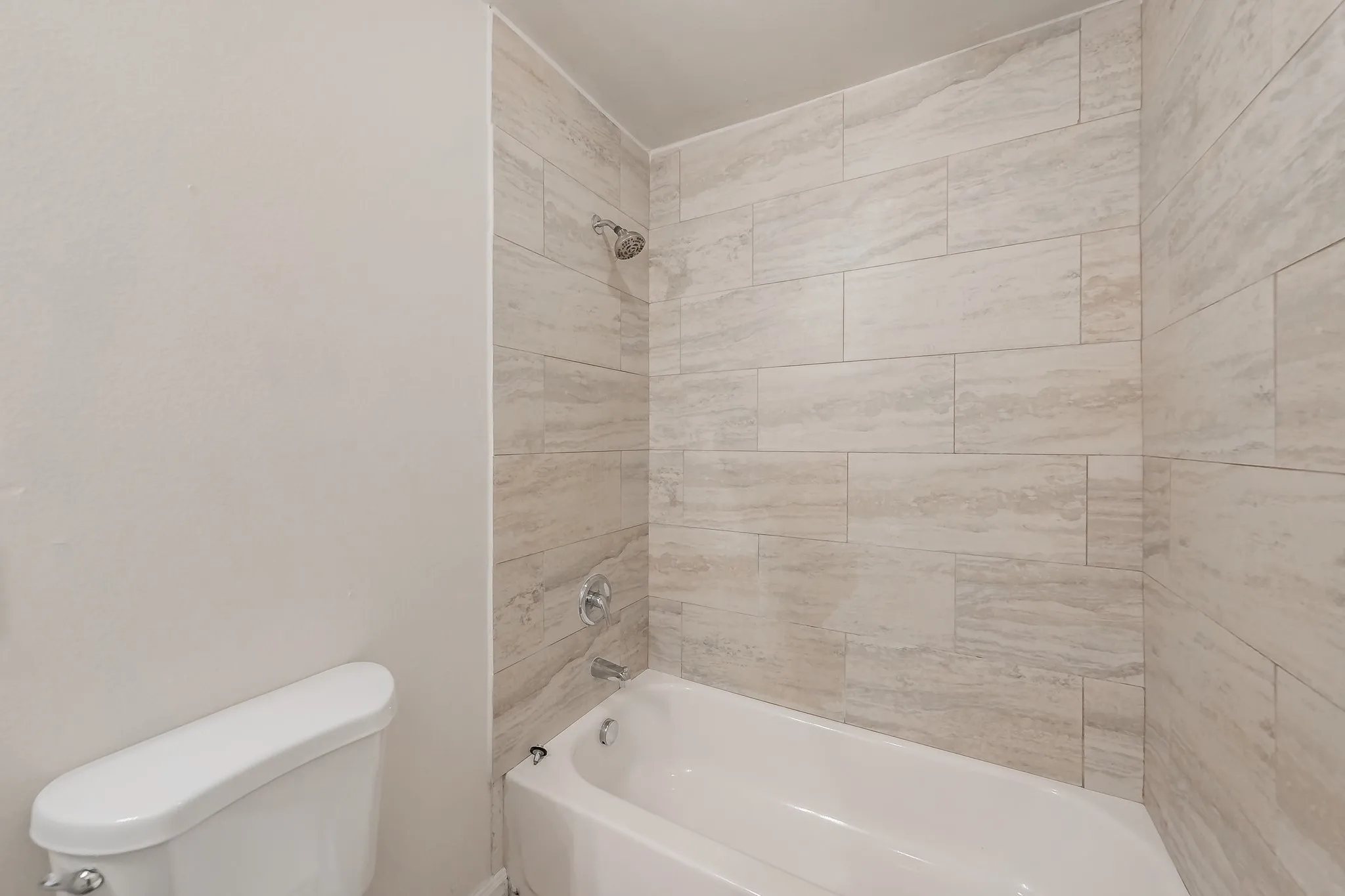 Master tub and shower