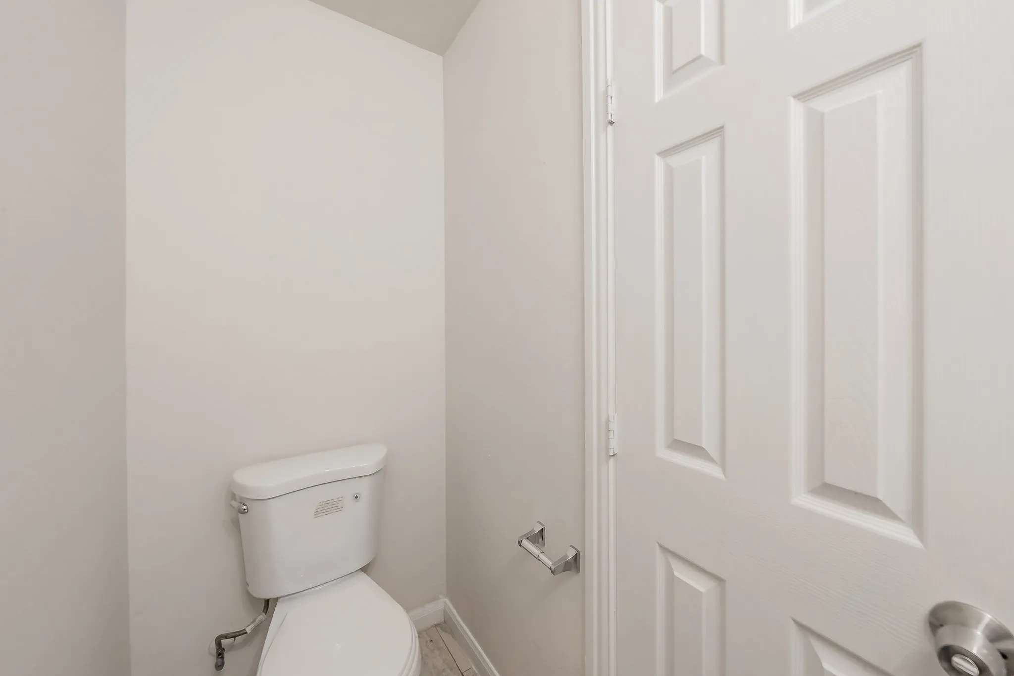 opposite side of half bathroom