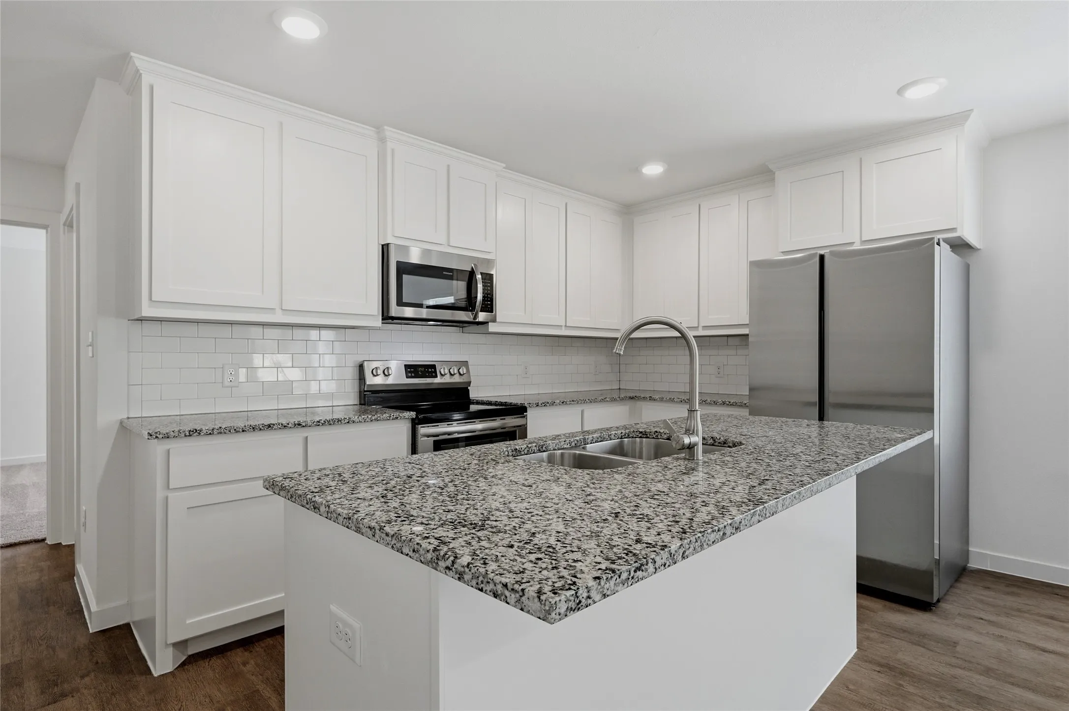 Duplex For Rent in Grayson County , 227 W Bond Street, Denison, Texas 75020, 3 Bedroom, 3 Bathroom, Garage spaces, 1,452 Sqft, built in 2022, mls#21322316, Real Estate Agent in Denison, Homes For Rent in Grayson county, Homes For Rent in Denison, Realtor in Denison Texas, Real Estate Brokerage Independent Realty Texas, Luminita Cordes Realtor