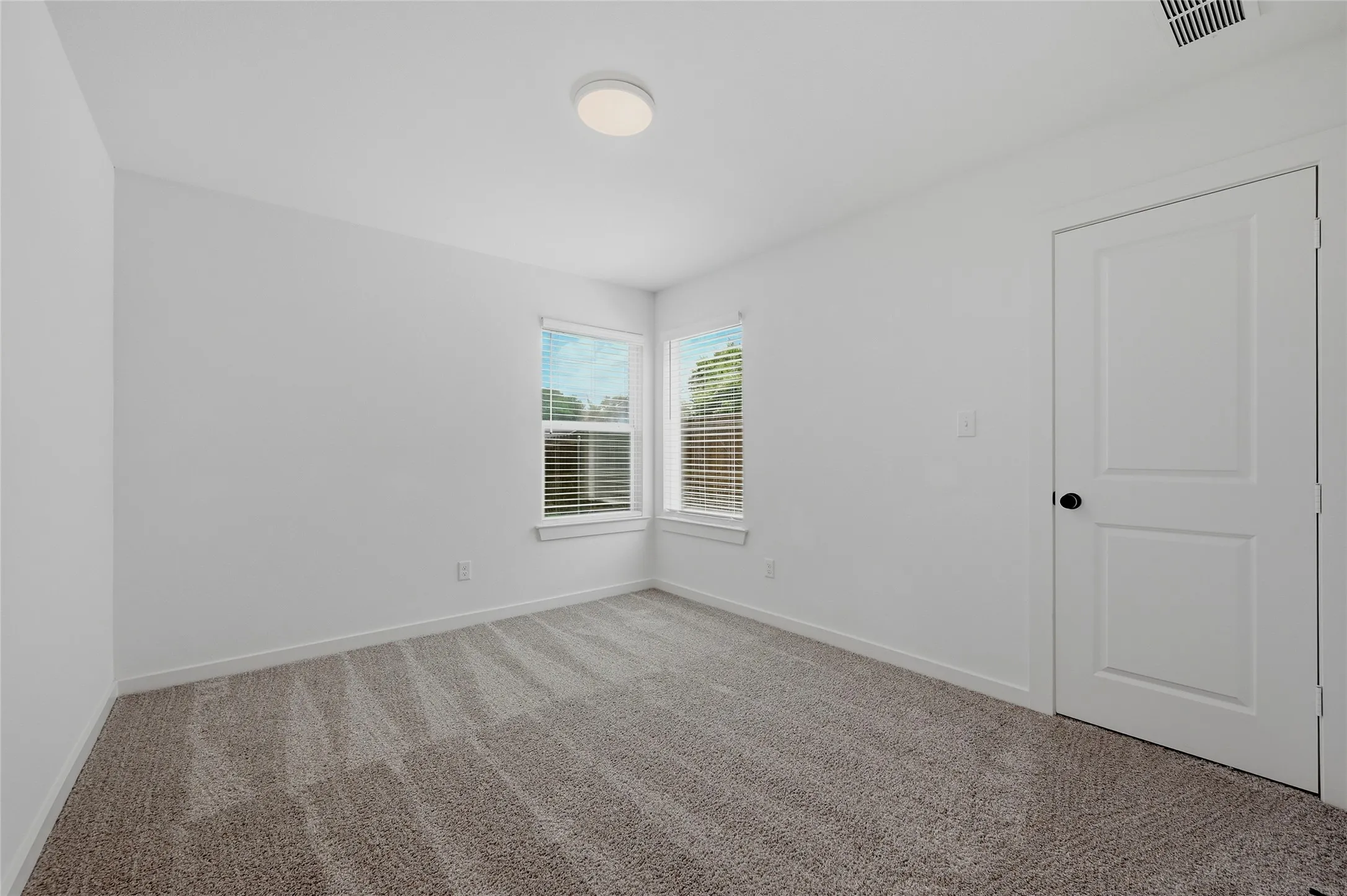 Duplex For Rent in Grayson County , 227 W Bond Street, Denison, Texas 75020, 3 Bedroom, 3 Bathroom, Garage spaces, 1,452 Sqft, built in 2022, mls#21322316, Real Estate Agent in Denison, Homes For Rent in Grayson county, Homes For Rent in Denison, Realtor in Denison Texas, Real Estate Brokerage Independent Realty Texas, Luminita Cordes Realtor
