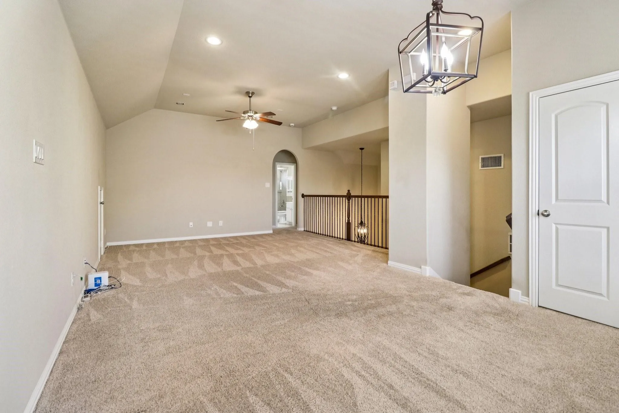 Single Family Residence For Sale in Denton County , 8036 Sylvan Dale Road, Frisco, Texas 75036, 4 Bedroom, 4 Bathroom, 2 Garage spaces, 2,913 Sqft, built in 2014, mls#21322355, Real Estate Agent in Frisco, Homes For Sale in Denton county, Homes For Sale in Frisco, Realtor in Frisco Texas, Real Estate Brokerage Independent Realty Texas, Luminita Cordes Realtor