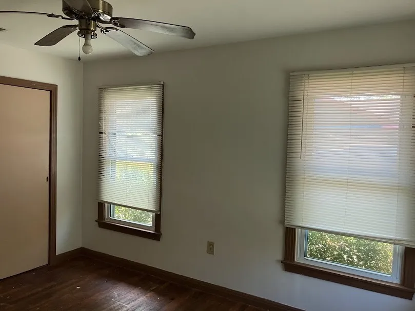 Single Family Residence For Sale in Mc Lennan County , 712 Greer Street, Waco, Texas 76710, 3 Bedroom, 1 Bathroom, Garage spaces, 1,140 Sqft, built in 1954, mls#21322303, Real Estate Agent in Waco, Homes For Sale in Mc Lennan county, Homes For Sale in Waco, Realtor in Waco Texas, Real Estate Brokerage Independent Realty Texas, Luminita Cordes Realtor