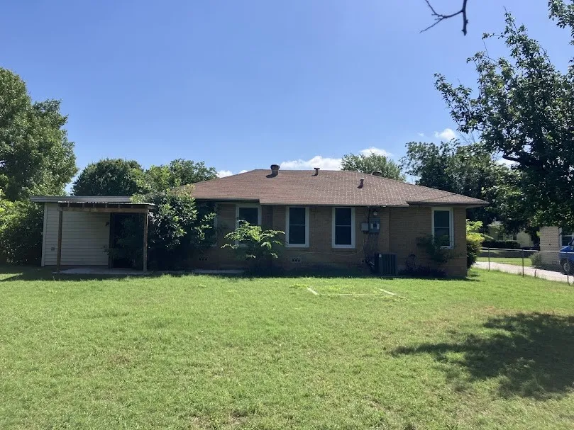 Single Family Residence For Sale in Mc Lennan County , 712 Greer Street, Waco, Texas 76710, 3 Bedroom, 1 Bathroom, Garage spaces, 1,140 Sqft, built in 1954, mls#21322303, Real Estate Agent in Waco, Homes For Sale in Mc Lennan county, Homes For Sale in Waco, Realtor in Waco Texas, Real Estate Brokerage Independent Realty Texas, Luminita Cordes Realtor