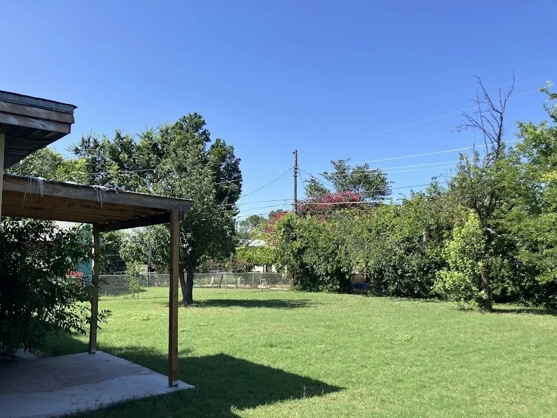 Single Family Residence For Sale in Mc Lennan County , 712 Greer Street, Waco, Texas 76710, 3 Bedroom, 1 Bathroom, Garage spaces, 1,140 Sqft, built in 1954, mls#21322303, Real Estate Agent in Waco, Homes For Sale in Mc Lennan county, Homes For Sale in Waco, Realtor in Waco Texas, Real Estate Brokerage Independent Realty Texas, Luminita Cordes Realtor