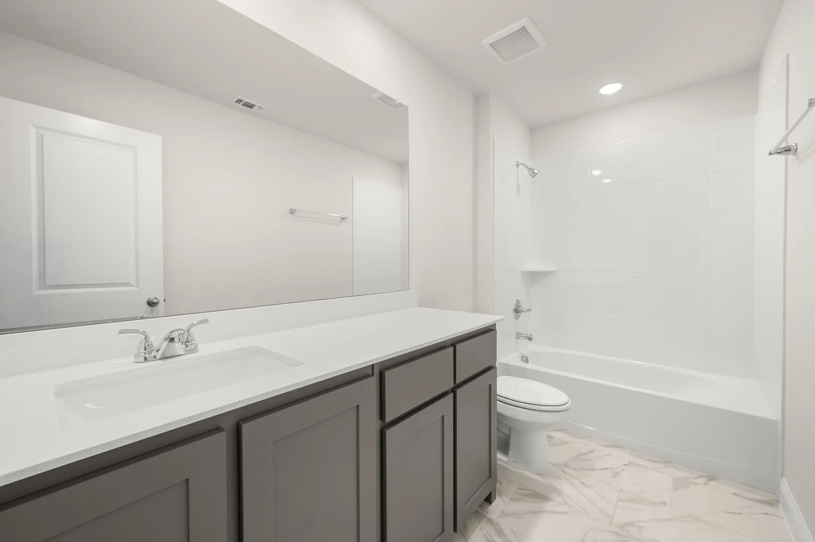 216 Comfort- Bathroom-2