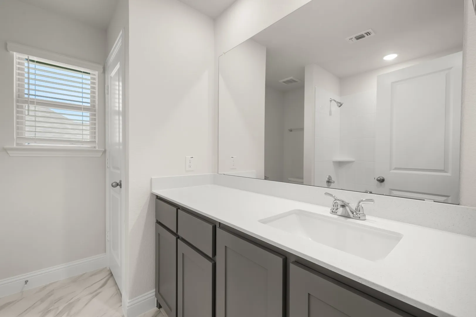 216 Comfort- Bathroom