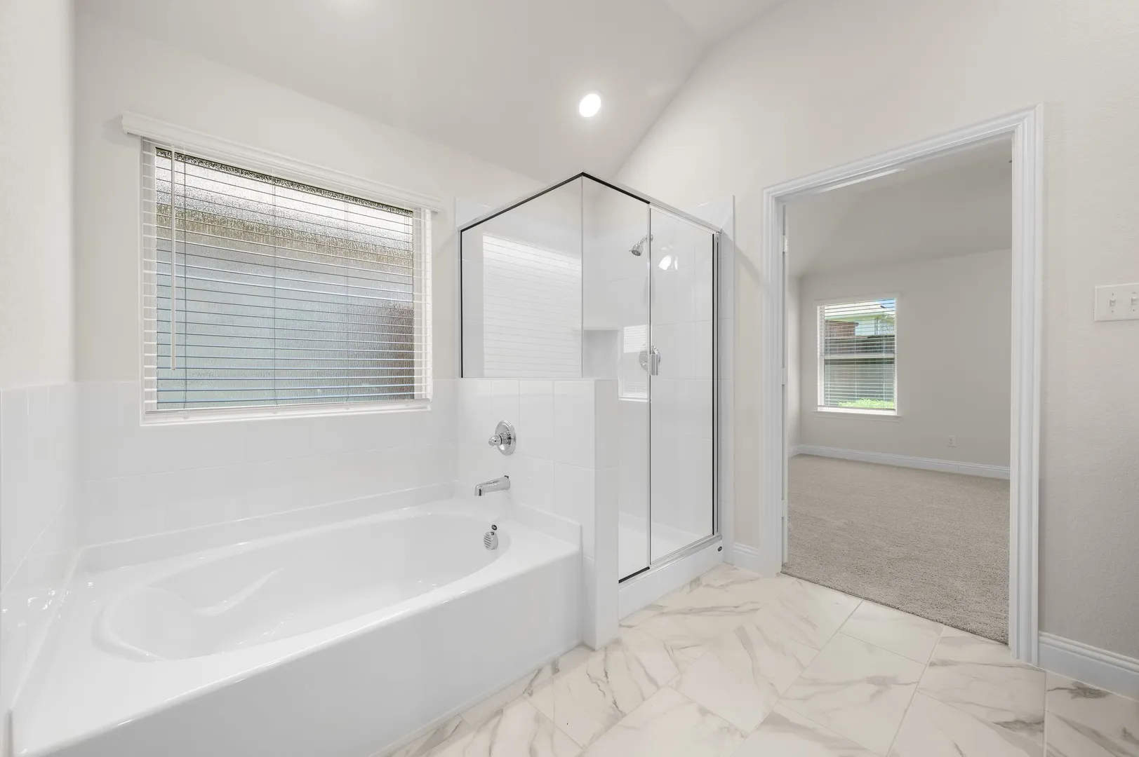 216 Comfort- Primary Suite-5