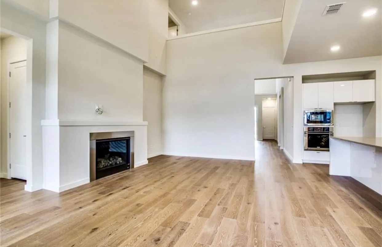 Single Family Residence For Rent in Collin County , 4031 Heatherton Drive, Celina, Texas 75009, 4 Bedroom, 4 Bathroom, 3 Garage spaces, 3,721 Sqft, built in 2017, mls#21322296, Real Estate Agent in Celina, Homes For Rent in Collin county, Homes For Rent in Celina, Realtor in Celina Texas, Real Estate Brokerage Independent Realty Texas, Luminita Cordes Realtor
