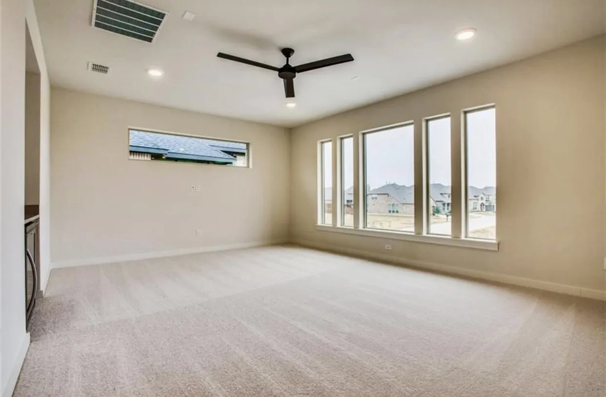 Single Family Residence For Rent in Collin County , 4031 Heatherton Drive, Celina, Texas 75009, 4 Bedroom, 4 Bathroom, 3 Garage spaces, 3,721 Sqft, built in 2017, mls#21322296, Real Estate Agent in Celina, Homes For Rent in Collin county, Homes For Rent in Celina, Realtor in Celina Texas, Real Estate Brokerage Independent Realty Texas, Luminita Cordes Realtor