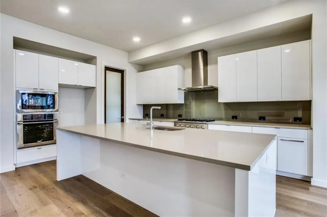 Single Family Residence For Rent in Collin County , 4031 Heatherton Drive, Celina, Texas 75009, 4 Bedroom, 4 Bathroom, 3 Garage spaces, 3,721 Sqft, built in 2017, mls#21322296, Real Estate Agent in Celina, Homes For Rent in Collin county, Homes For Rent in Celina, Realtor in Celina Texas, Real Estate Brokerage Independent Realty Texas, Luminita Cordes Realtor