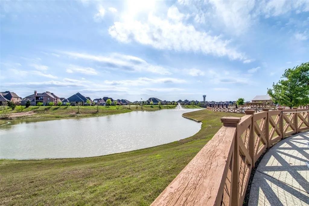 Single Family Residence For Rent in Collin County , 4031 Heatherton Drive, Celina, Texas 75009, 4 Bedroom, 4 Bathroom, 3 Garage spaces, 3,721 Sqft, built in 2017, mls#21322296, Real Estate Agent in Celina, Homes For Rent in Collin county, Homes For Rent in Celina, Realtor in Celina Texas, Real Estate Brokerage Independent Realty Texas, Luminita Cordes Realtor