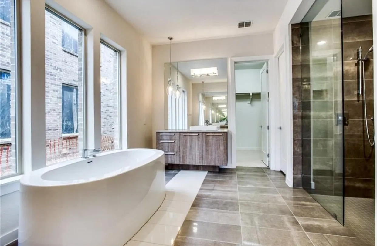 Single Family Residence For Rent in Collin County , 4031 Heatherton Drive, Celina, Texas 75009, 4 Bedroom, 4 Bathroom, 3 Garage spaces, 3,721 Sqft, built in 2017, mls#21322296, Real Estate Agent in Celina, Homes For Rent in Collin county, Homes For Rent in Celina, Realtor in Celina Texas, Real Estate Brokerage Independent Realty Texas, Luminita Cordes Realtor