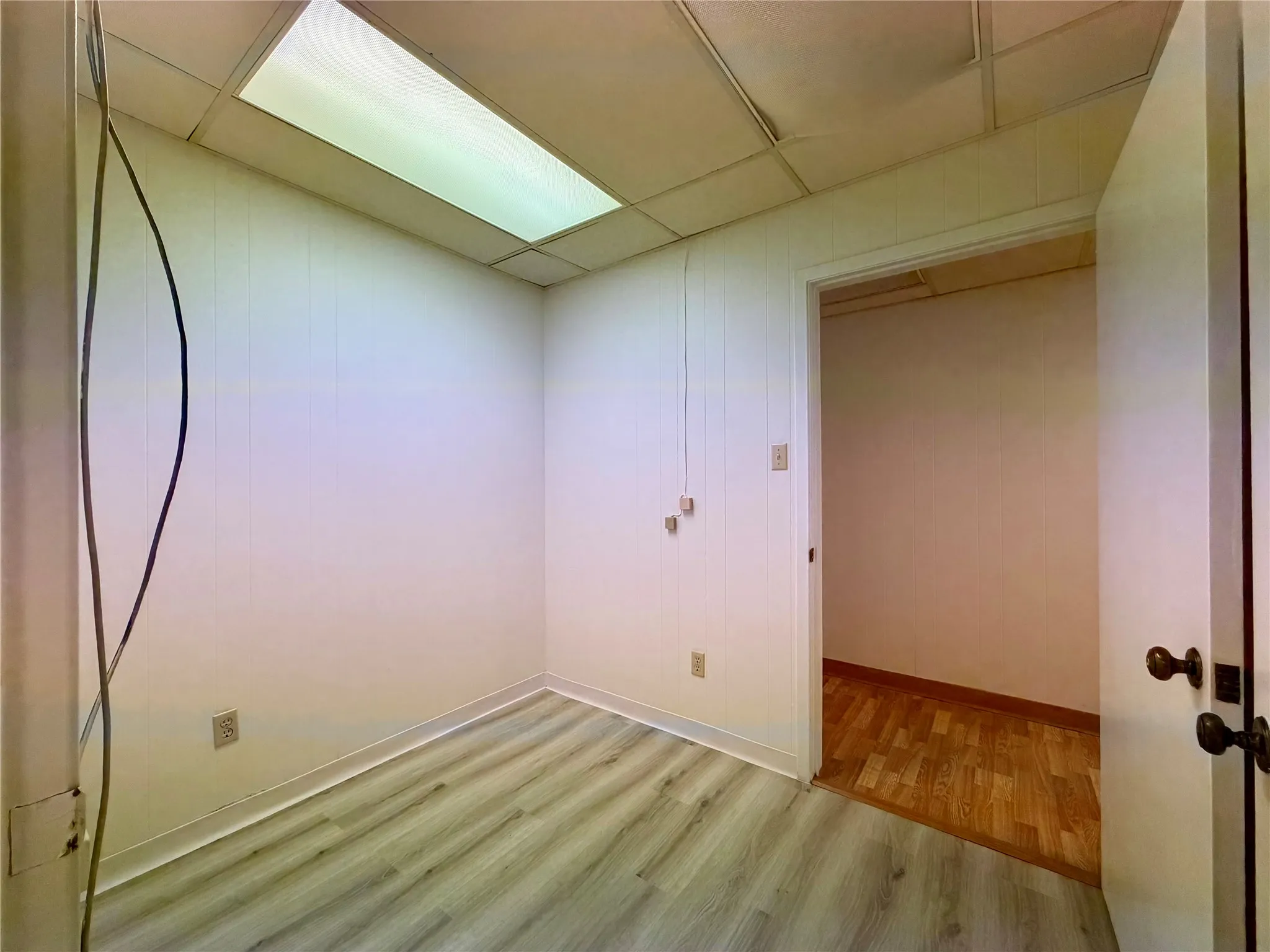Office For Rent in Henderson County , 606 S SEVEN POINTS Boulevard 7, Seven Points, Texas 75143, 0, 0, Garage spaces, 0 Sqft, built in 0, mls#21322377, Real Estate Agent in Seven Points, Homes For Rent in Henderson county, Homes For Rent in Seven Points, Realtor in Seven Points Texas, Real Estate Brokerage Independent Realty Texas, Luminita Cordes Realtor