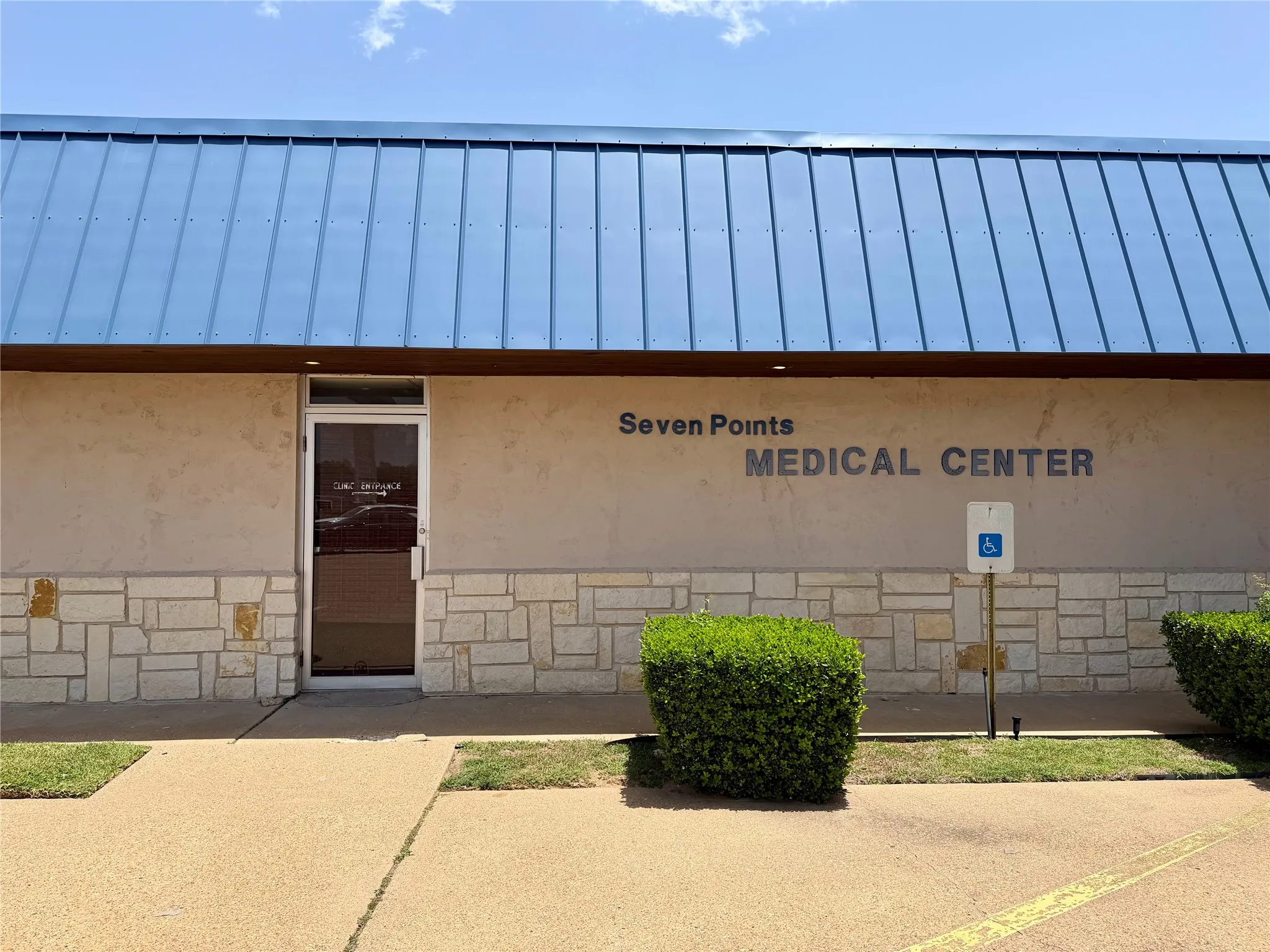 Office For Rent in Henderson County , 606 S SEVEN POINTS Boulevard 7, Seven Points, Texas 75143, 0, 0, Garage spaces, 0 Sqft, built in 0, mls#21322377, Real Estate Agent in Seven Points, Homes For Rent in Henderson county, Homes For Rent in Seven Points, Realtor in Seven Points Texas, Real Estate Brokerage Independent Realty Texas, Luminita Cordes Realtor