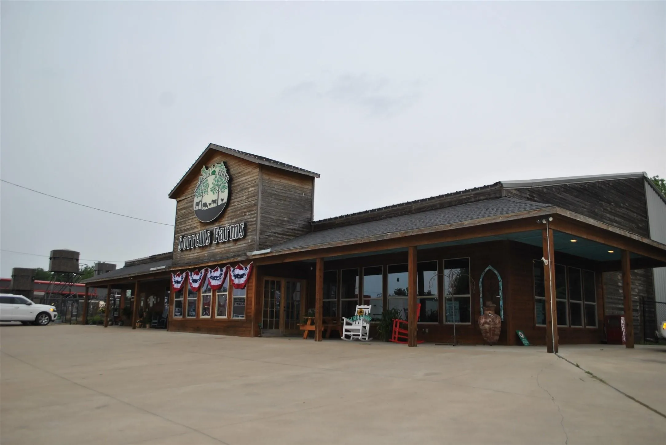 Retail For Sale in Comanche County , 409, 407, 405 E Central Avenue, Comanche, Texas 76442, 0, 0, Garage spaces, 0 Sqft, built in 2014, mls#21322312, Real Estate Agent in Comanche, Homes For Sale in Comanche county, Homes For Sale in Comanche, Realtor in Comanche Texas, Real Estate Brokerage Independent Realty Texas, Luminita Cordes Realtor