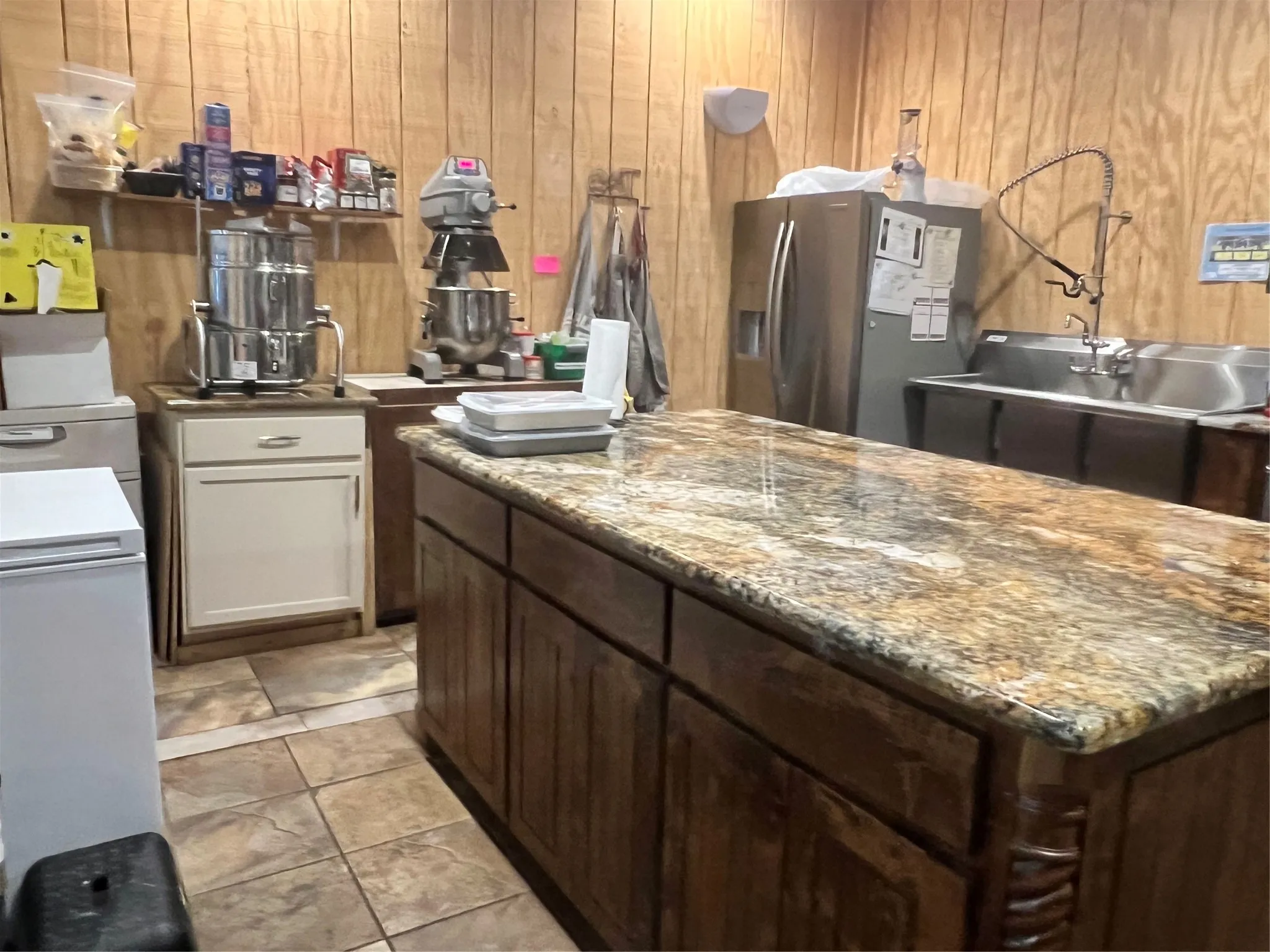 Retail For Sale in Comanche County , 409, 407, 405 E Central Avenue, Comanche, Texas 76442, 0, 0, Garage spaces, 0 Sqft, built in 2014, mls#21322312, Real Estate Agent in Comanche, Homes For Sale in Comanche county, Homes For Sale in Comanche, Realtor in Comanche Texas, Real Estate Brokerage Independent Realty Texas, Luminita Cordes Realtor