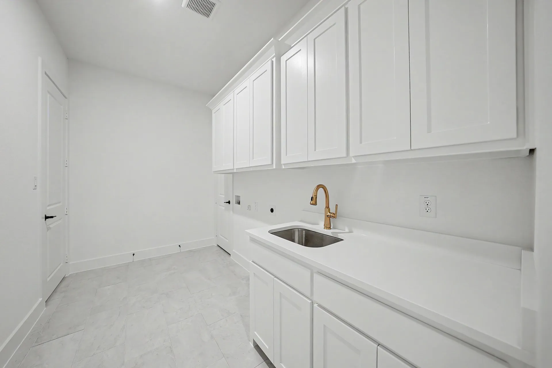 Single Family Residence For Sale in Collin County , 4509 Devon Circle, Parker, Texas 75002, 5 Bedroom, 8 Bathroom, 4 Garage spaces, 6,402 Sqft, built in 2026, mls#21322379, Real Estate Agent in Parker, Homes For Sale in Collin county, Homes For Sale in Parker, Realtor in Parker Texas, Real Estate Brokerage Independent Realty Texas, Luminita Cordes Realtor