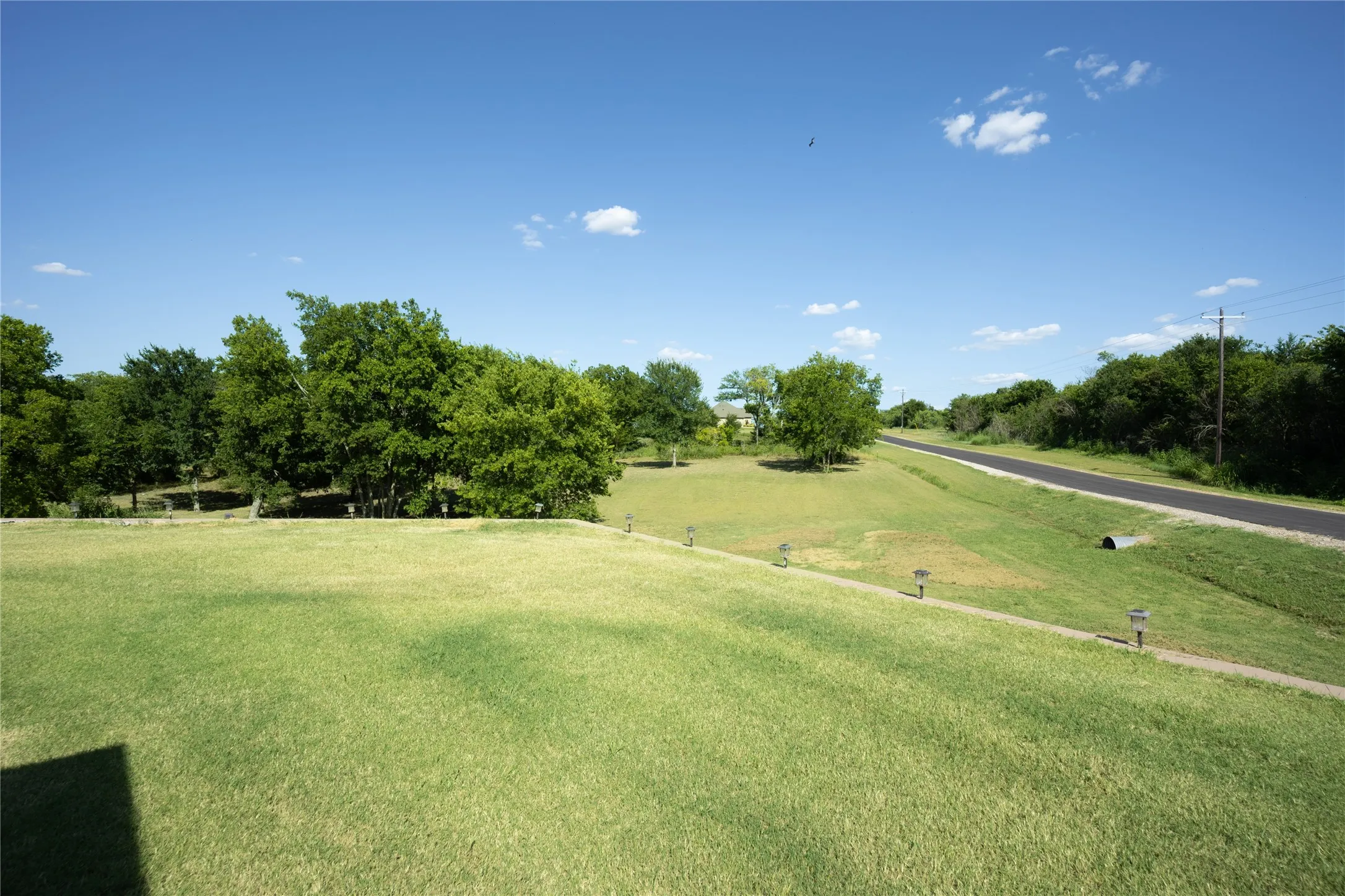Single Family Residence For Sale in Navarro County , 135 Turnberry Lane, Corsicana, Texas 75110, 4 Bedroom, 2 Bathroom, 2 Garage spaces, 2,035 Sqft, built in 2022, mls#21322384, Real Estate Agent in Corsicana, Homes For Sale in Navarro county, Homes For Sale in Corsicana, Realtor in Corsicana Texas, Real Estate Brokerage Independent Realty Texas, Luminita Cordes Realtor