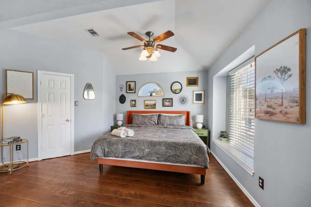 Single Family Residence For Sale in Tarrant County , 3987 Fernando Drive, Fort Worth, Texas 76040, 2 Bedroom, 3 Bathroom, 1 Garage spaces, 1,420 Sqft, built in 2004, mls#21322391, Real Estate Agent in Fort Worth, Homes For Sale in Tarrant county, Homes For Sale in Fort Worth, Realtor in Fort Worth Texas, Real Estate Brokerage Independent Realty Texas, Luminita Cordes Realtor