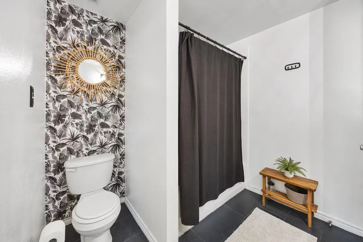 Single Family Residence For Sale in Tarrant County , 3987 Fernando Drive, Fort Worth, Texas 76040, 2 Bedroom, 3 Bathroom, 1 Garage spaces, 1,420 Sqft, built in 2004, mls#21322391, Real Estate Agent in Fort Worth, Homes For Sale in Tarrant county, Homes For Sale in Fort Worth, Realtor in Fort Worth Texas, Real Estate Brokerage Independent Realty Texas, Luminita Cordes Realtor