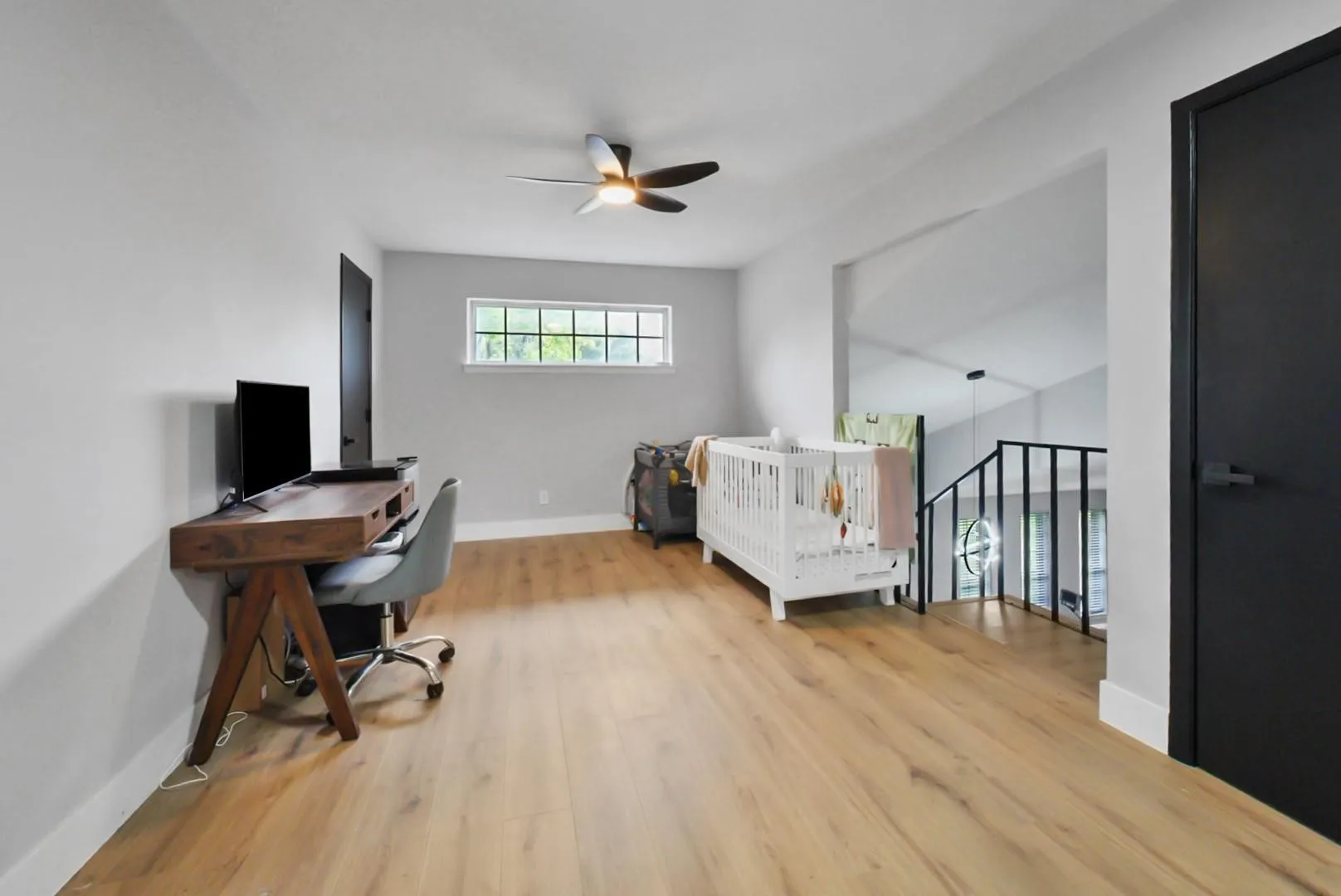 Single Family Residence For Sale in Dallas County , 1813 Andover Drive, Garland, Texas 75041, 3 Bedroom, 3 Bathroom, 2 Garage spaces, 2,157 Sqft, built in 1977, mls#21322342, Real Estate Agent in Garland, Homes For Sale in Dallas county, Homes For Sale in Garland, Realtor in Garland Texas, Real Estate Brokerage Independent Realty Texas, Luminita Cordes Realtor