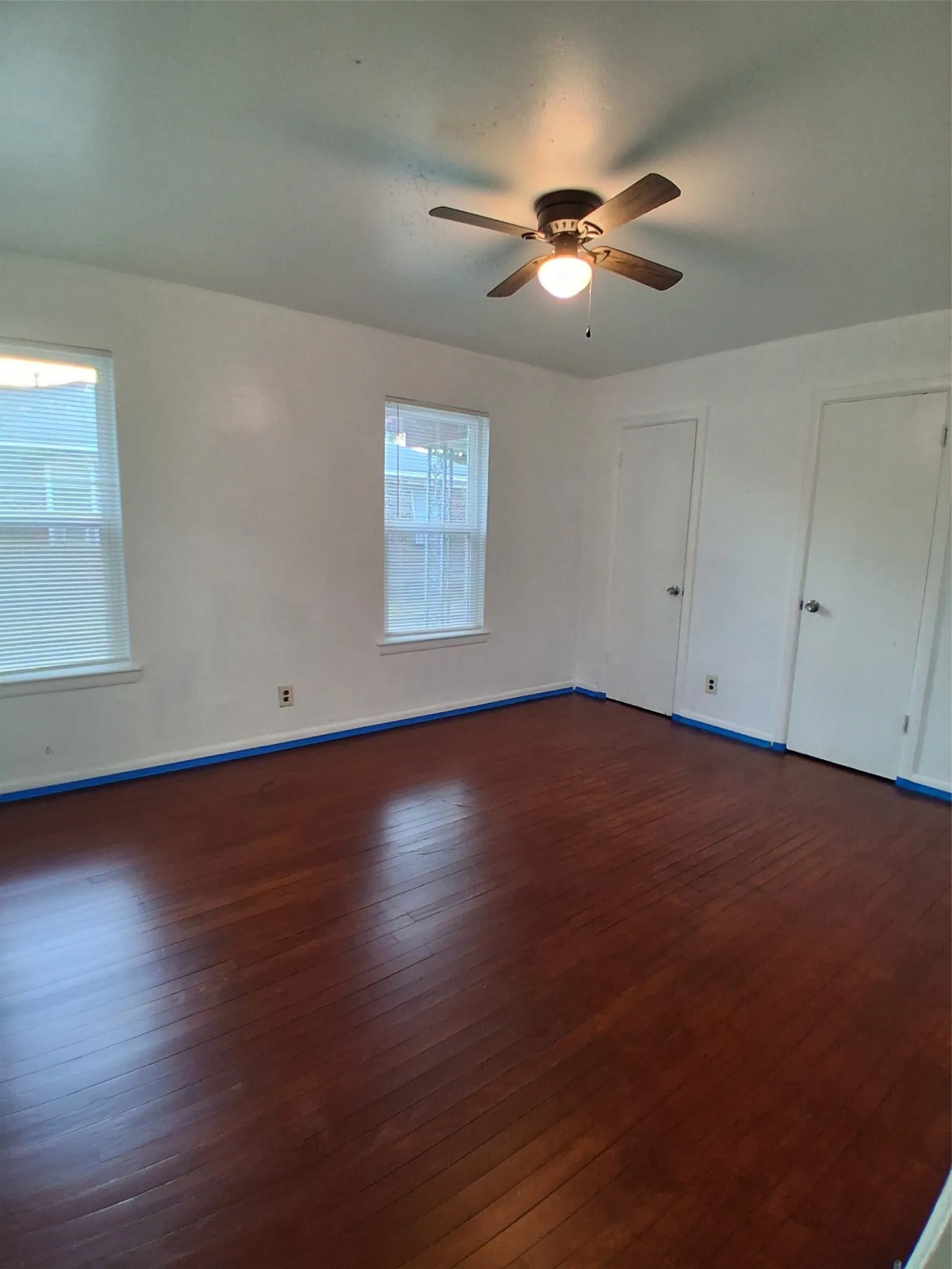 Duplex For Rent in Dallas County , 3019 Avon Street 3019, Dallas, Texas 75211, 2 Bedroom, 1 Bathroom, 1 Garage spaces, 805 Sqft, built in 1953, mls#21322396, Real Estate Agent in Dallas, Homes For Rent in Dallas county, Homes For Rent in Dallas, Realtor in Dallas Texas, Real Estate Brokerage Independent Realty Texas, Luminita Cordes Realtor
