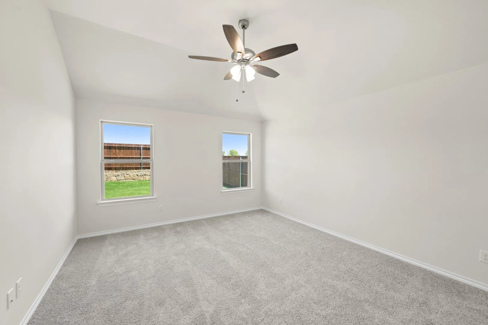 408 Comanche- Primary Suite