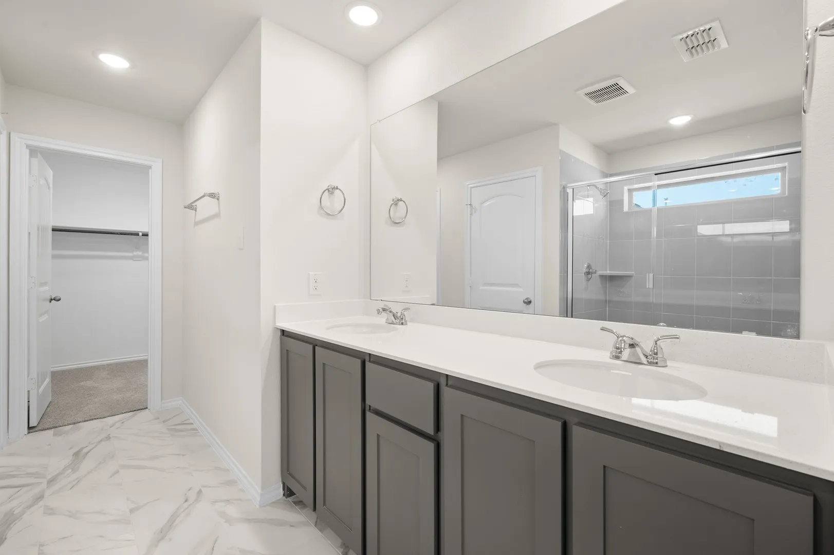 408 Comanche- Primary Suite-4