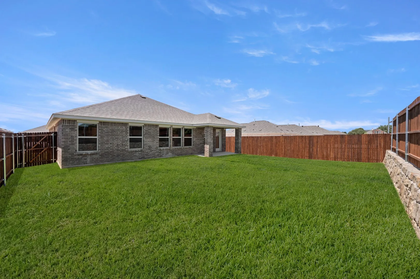 408 Comanche- Back Exterior-2
