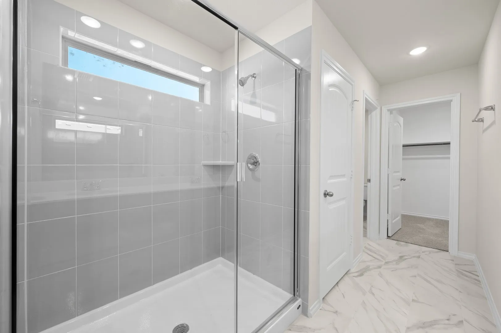 408 Comanche- Primary Suite-5