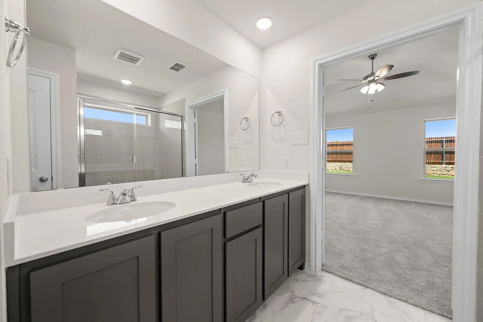 408 Comanche- Primary Suite-6