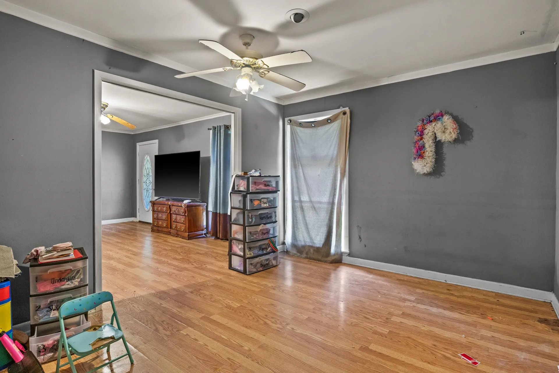 Single Family Residence For Sale in Upshur County , 720 Buffalo Street, Gilmer, Texas 75644, 3 Bedroom, 3 Bathroom, Garage spaces, 2,396 Sqft, built in 1957, mls#21322204, Real Estate Agent in Gilmer, Homes For Sale in Upshur county, Homes For Sale in Gilmer, Realtor in Gilmer Texas, Real Estate Brokerage Independent Realty Texas, Luminita Cordes Realtor