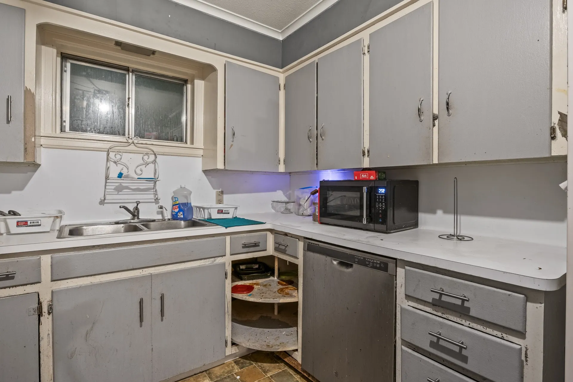 Single Family Residence For Sale in Upshur County , 720 Buffalo Street, Gilmer, Texas 75644, 3 Bedroom, 3 Bathroom, Garage spaces, 2,396 Sqft, built in 1957, mls#21322204, Real Estate Agent in Gilmer, Homes For Sale in Upshur county, Homes For Sale in Gilmer, Realtor in Gilmer Texas, Real Estate Brokerage Independent Realty Texas, Luminita Cordes Realtor