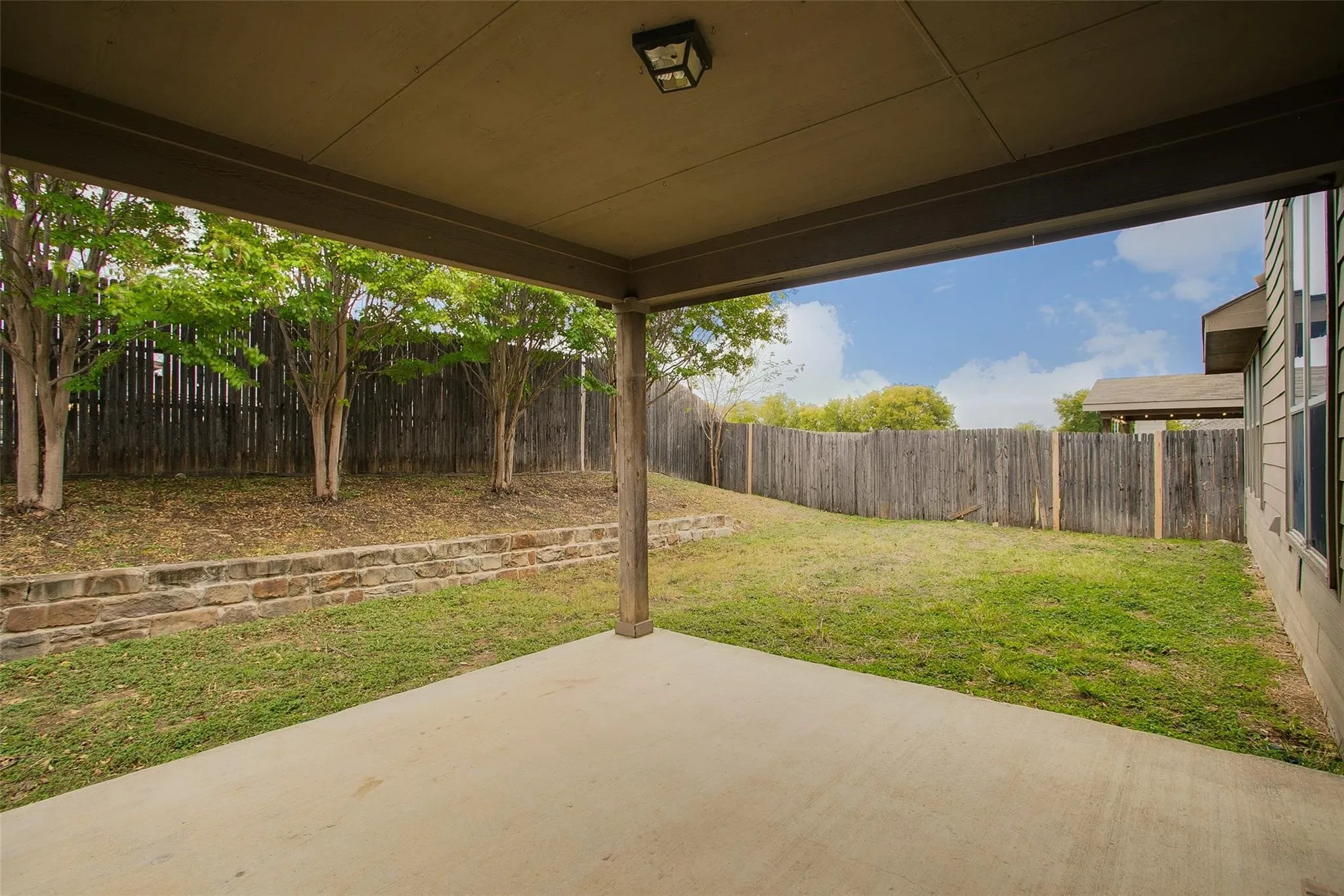 Single Family Residence For Rent in Tarrant County , 6000 Stirrup Iron Drive, Fort Worth, Texas 76179, 3 Bedroom, 2 Bathroom, 2 Garage spaces, 2,029 Sqft, built in 2007, mls#21322423, Real Estate Agent in Fort Worth, Homes For Rent in Tarrant county, Homes For Rent in Fort Worth, Realtor in Fort Worth Texas, Real Estate Brokerage Independent Realty Texas, Luminita Cordes Realtor